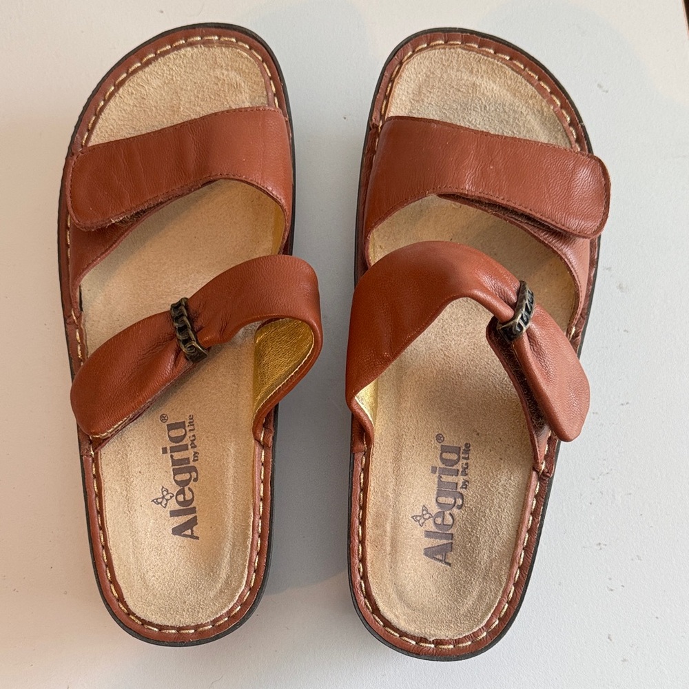 Alegria British Tan Leather Slide Sandals